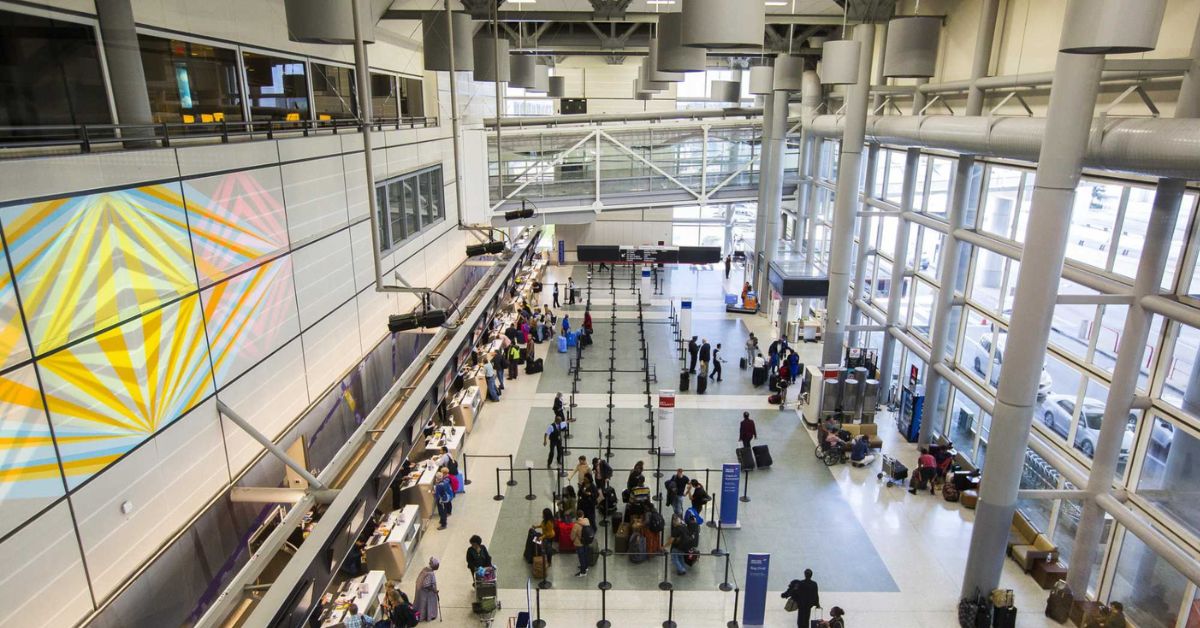 Spirit Airlines IAH Terminal +18449862534