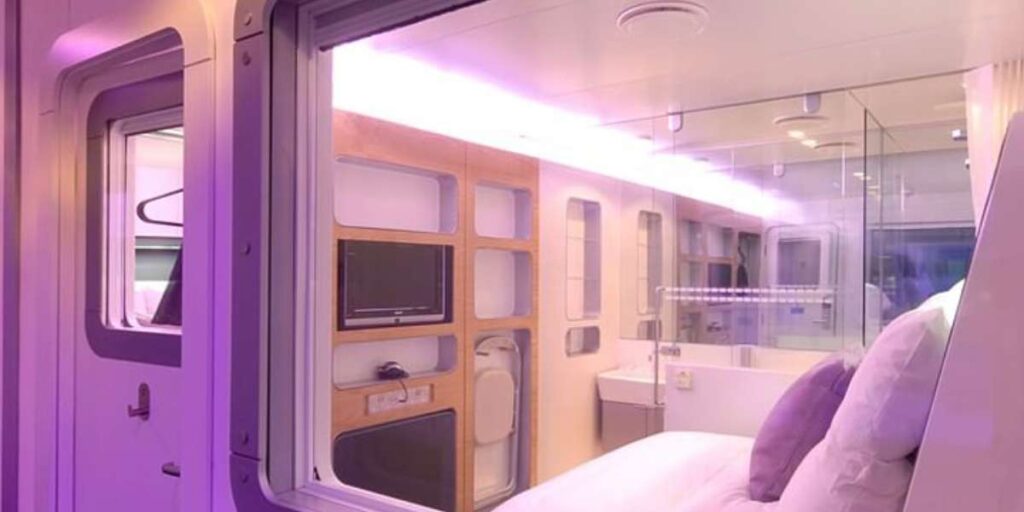 atlanta airport sleep pods