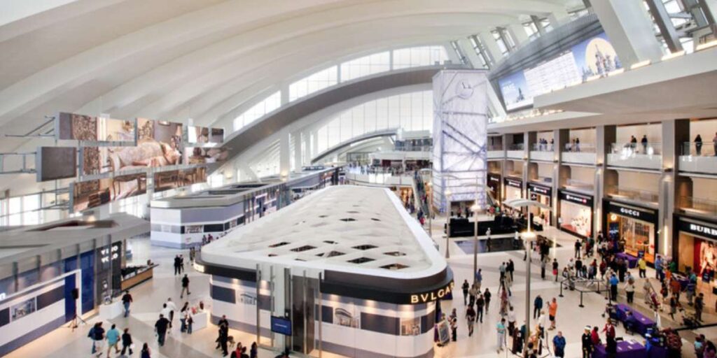 lax sleep pods